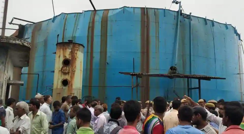 6 killed in gas cylinder explosion at UP chemical factory National News Inshorts