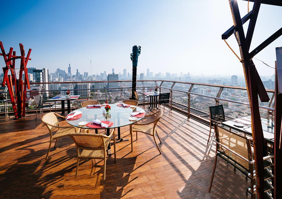 only-4-eateries-in-mumbai-allowed-to-run-rooftop-restaurants-national