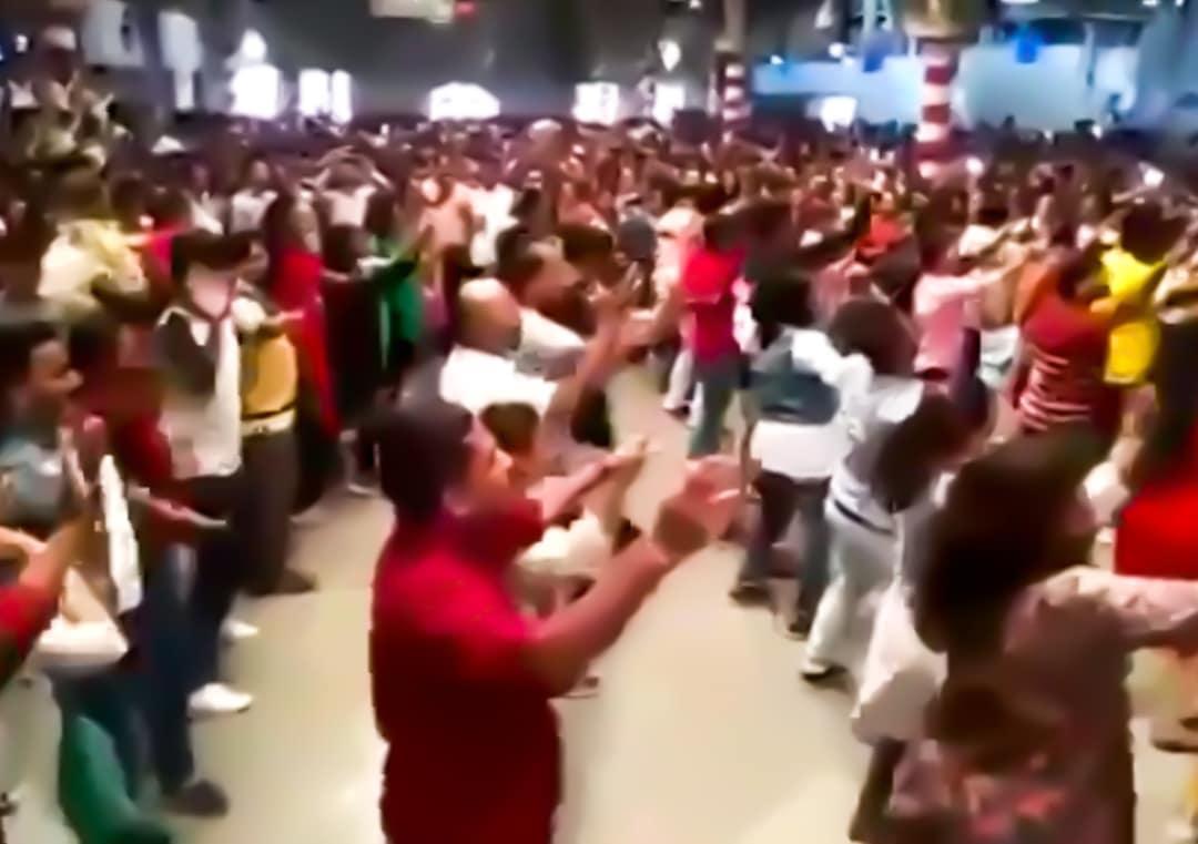 Yeh Hai Mohabbatein Actress Neeru Agarwal Passes Away Body of neeru agarwal will be flown in the next few hours to delhi and then taken to noida to her home. yeh hai mohabbatein actress neeru