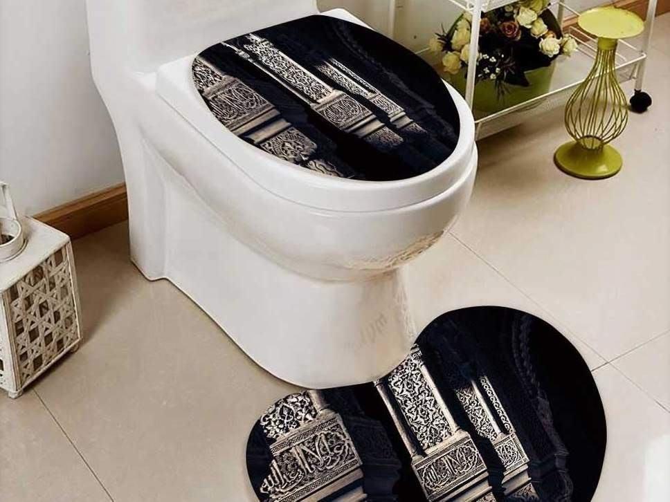 Amazon sells toilet covers with Islam's holy text, criticised Startup